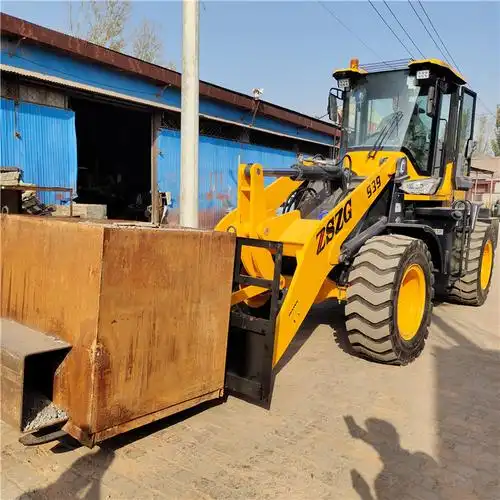 20铲车叉车两用机在公路施工中主要用于路基工程的填挖