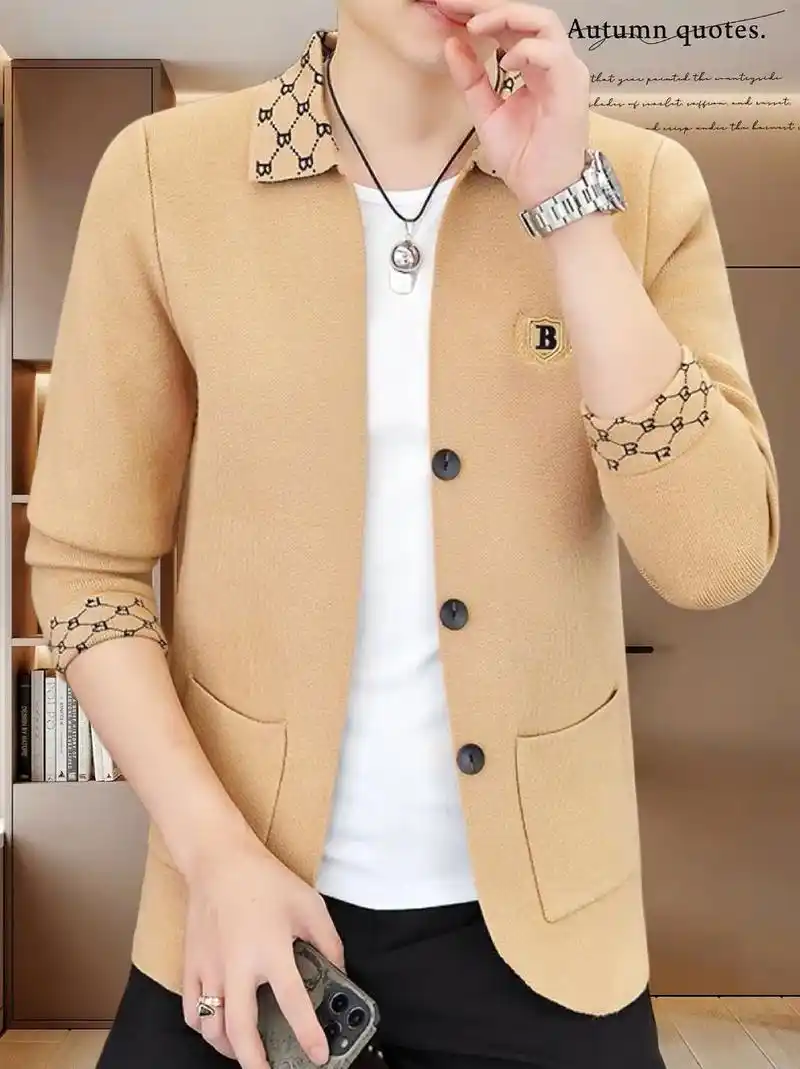 男士针织开衫外套.家人们,这款新品针织开衫外套实在是太帅啦! - 抖音