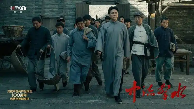 艺术精湛,制作精良的标准,用新时代的艺术创作再现重大历史事件,力争