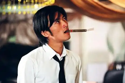 新警察故事谢霆锋风衣