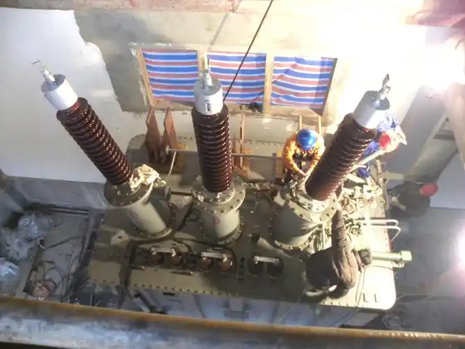 新变压器安装图片