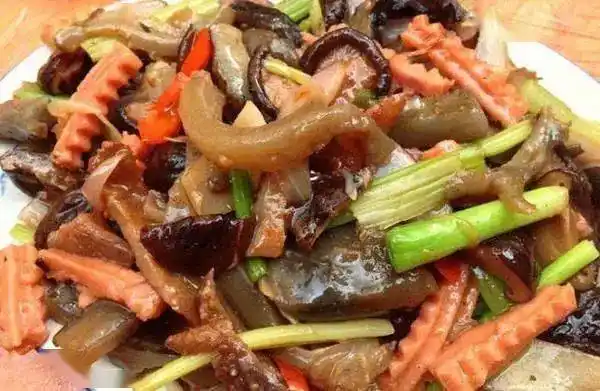 文昌喜宴头盘菜是怎么出炉的?_食材_全家福_人们