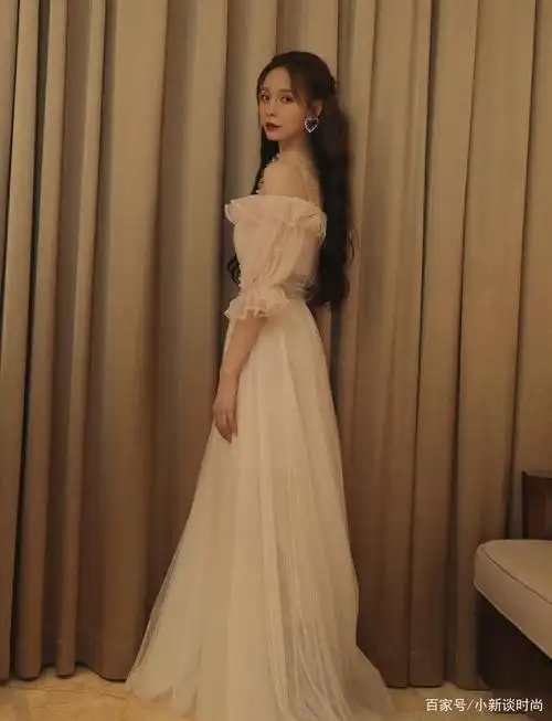 平日里豪放的沈梦辰,穿上婚纱原来这么美!杜海涛真是选对人了