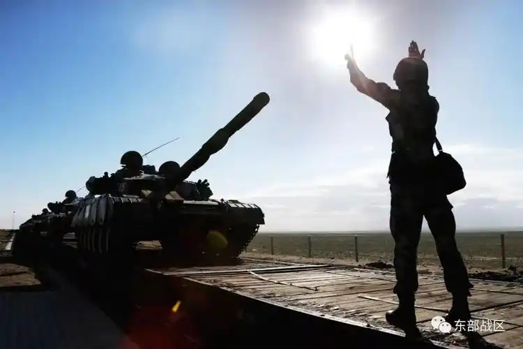 当兵就要有热血十张军人聊天背景图任你选