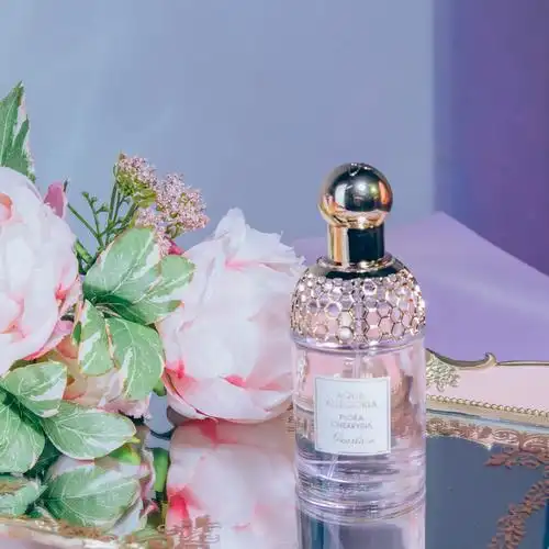 樱之漫舞的娇兰香水,这颜值也太犯规了吧