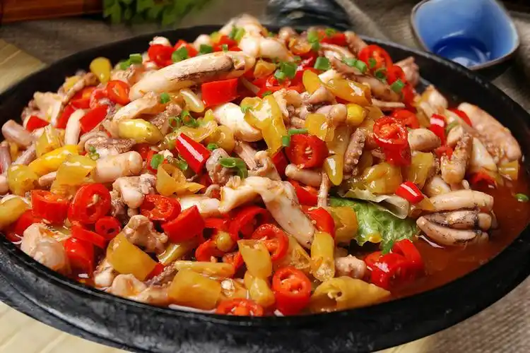 哺乳期鱿鱼怎么吃 鱿鱼食谱推荐