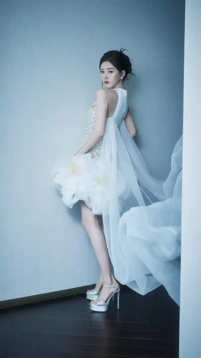 赵露思手机壁纸高清组图:纱裙轻舞,层层涟漪入梦来.#赵露思