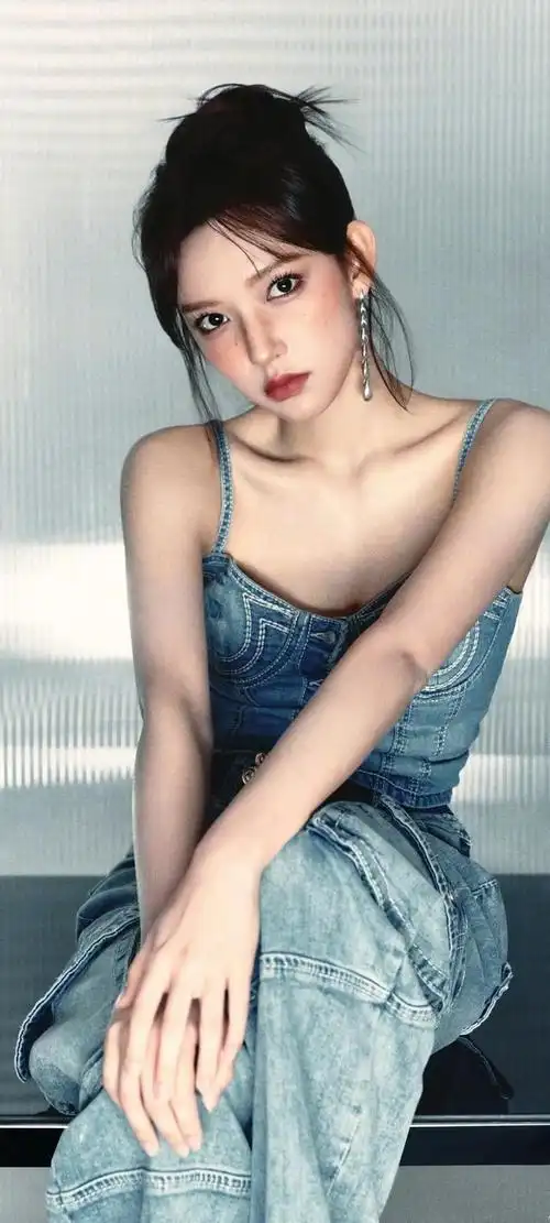 美女系列壁纸第647期-程潇