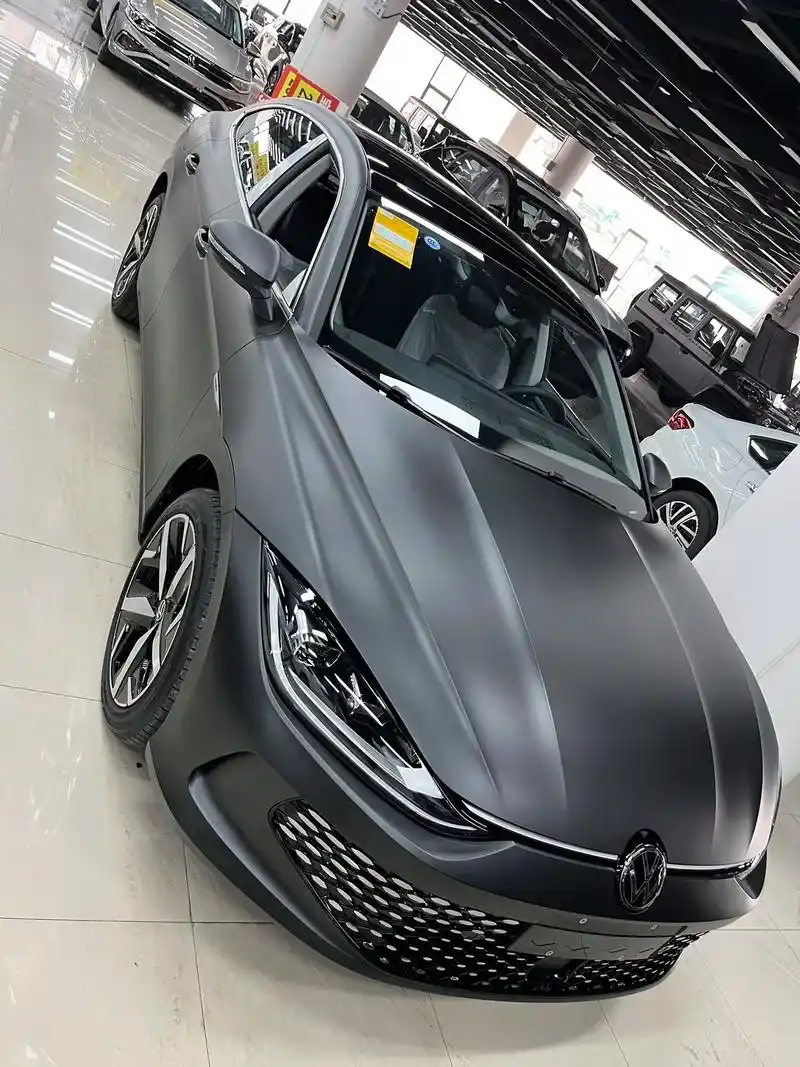 凌渡l,大众家族的颜值担当,无边框门设计宽体掀背轿跑,新车价 - 抖音