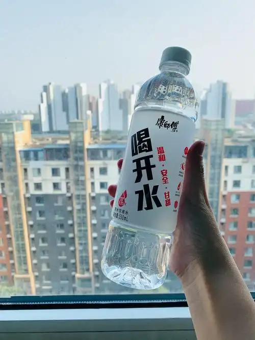 熟水产品实拍康师傅喝开水高清图纯属练手