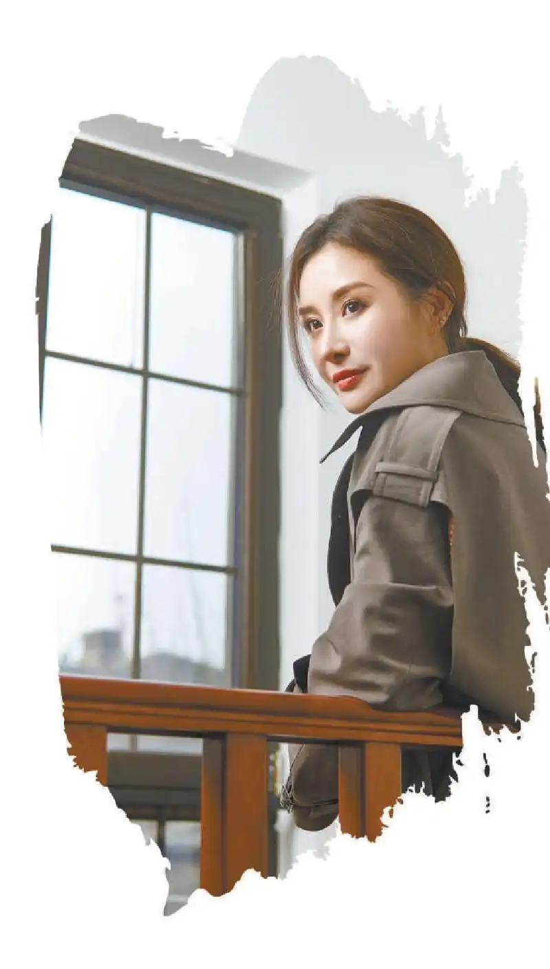 没有老味道,她做了京剧《大宅门》;有人觉得戏曲导演藏在幕后无人识