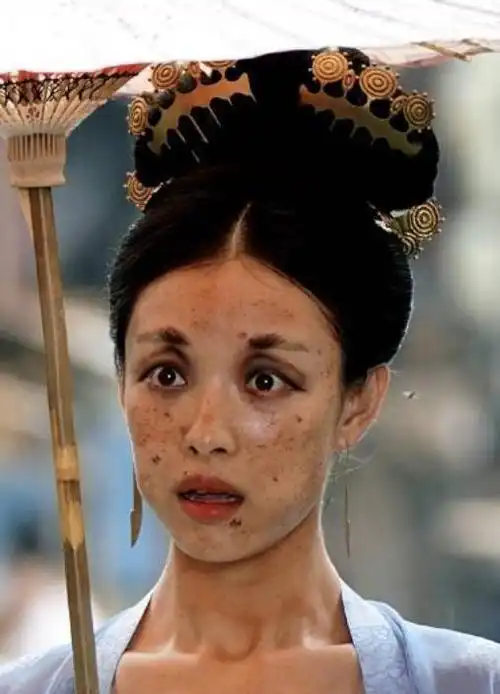 你永远可以相信这6位女星的扮丑造型一上身个个惨绝人寰