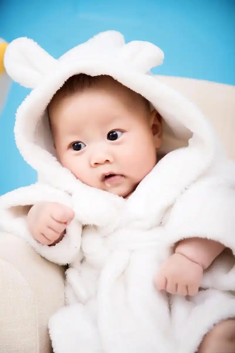 我的皮夹克.#百天照百天 #我的小男孩 这是我用青春 生命  - 抖音