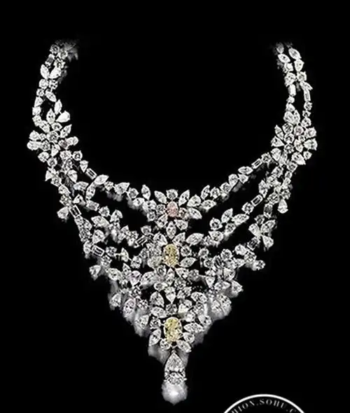 玛丽-安托瓦内特钻石项链
