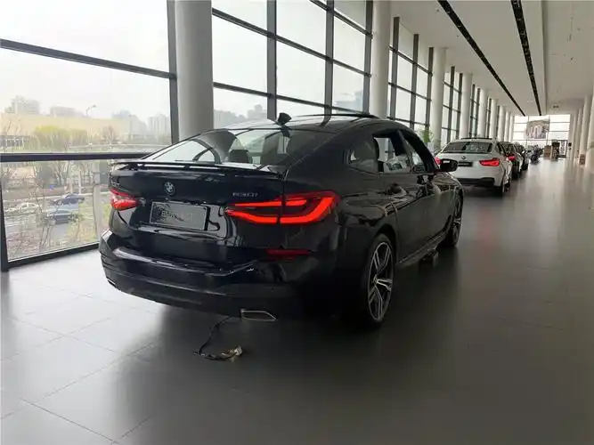 宝马6系gt630im运动套装碳黑干邑现车优惠7个点