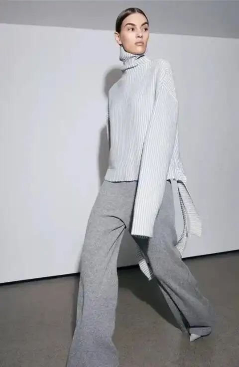 所以灰色又是百搭色,也是一个很高级的颜色