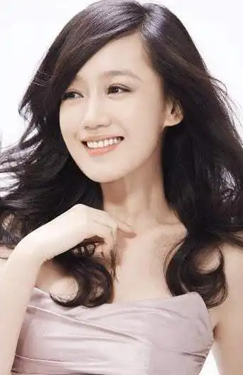 薛佳凝近照曝光,变化大容颜老,多少人曾爱慕你年轻时的容颜- 奇异说