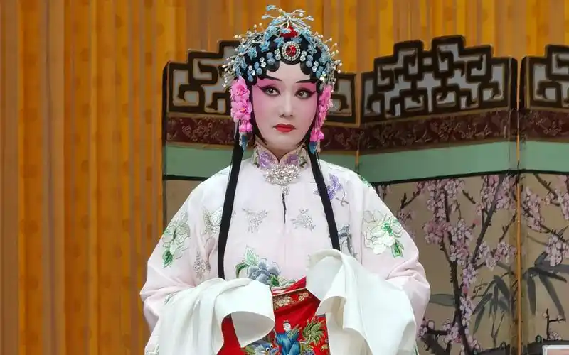 刘桂娟 锁麟囊 这才是人生难预料