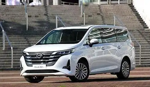 国民"保姆车",广汽传祺gm6上市,10.98万起全新七座商务