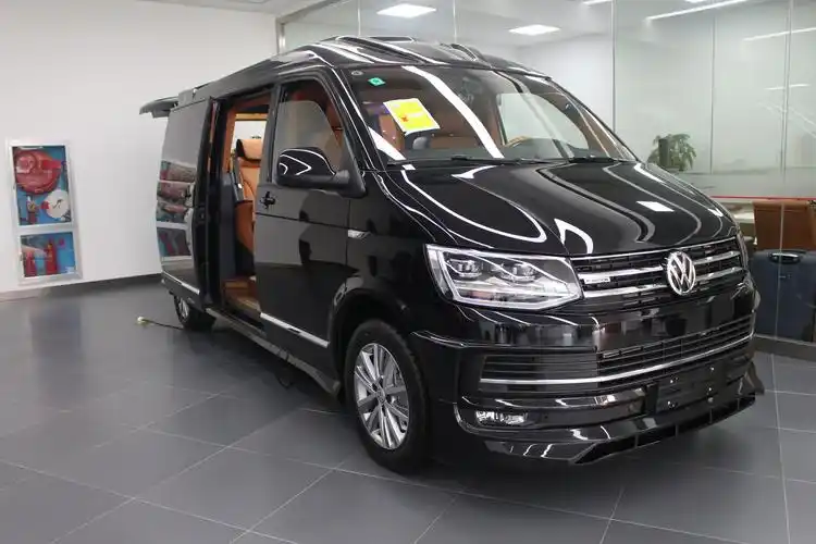 新款进口7座商务车大众凯路威优惠不停