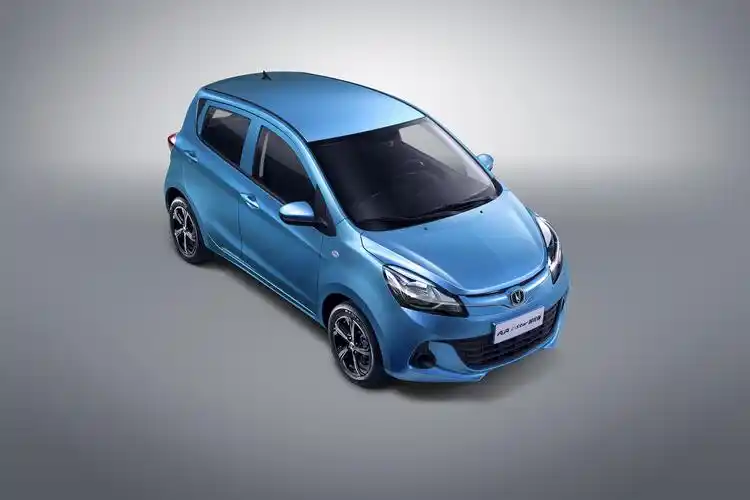 瞄准宏光miniev长安奔奔estar国民版上市