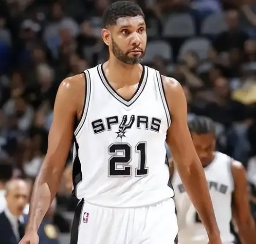 邓肯的五冠含金量有多高?马刺队是全联盟最穷的球队