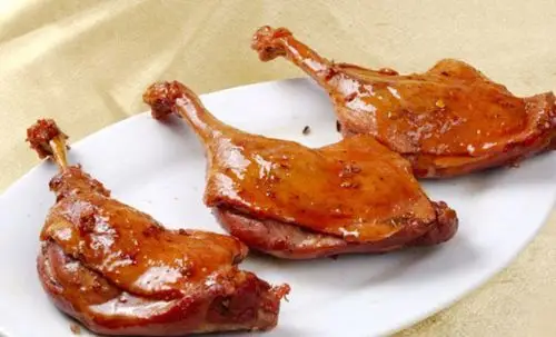 卤鸭腿
