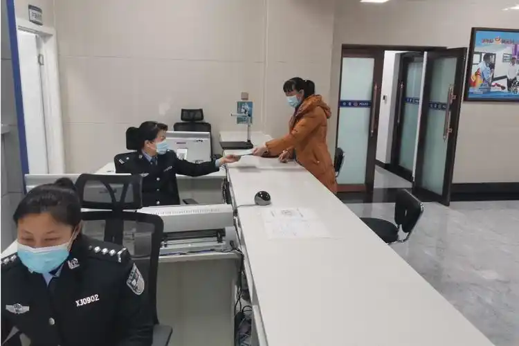 双鸭山公安局新立派出所算好"加减乘除"提升服务质效_央广网