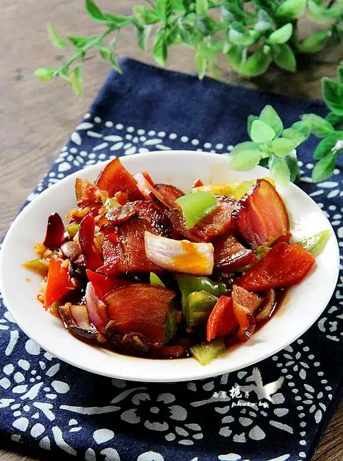 超级下饭的香辣回锅腊肉的做法步骤