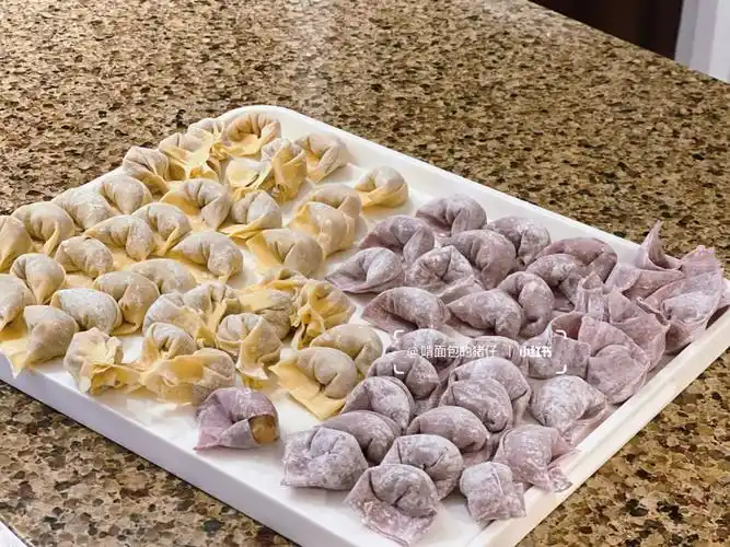 12m辅食秘制虾肉馄饨