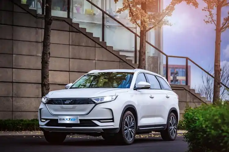 10分钟充100km深度分析 长安欧尚ev