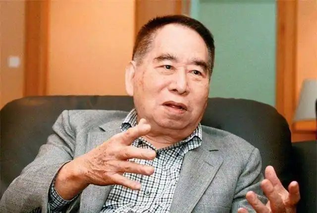 施至成菲律宾首富华裔商界领袖离世后总统亲自为他守灵