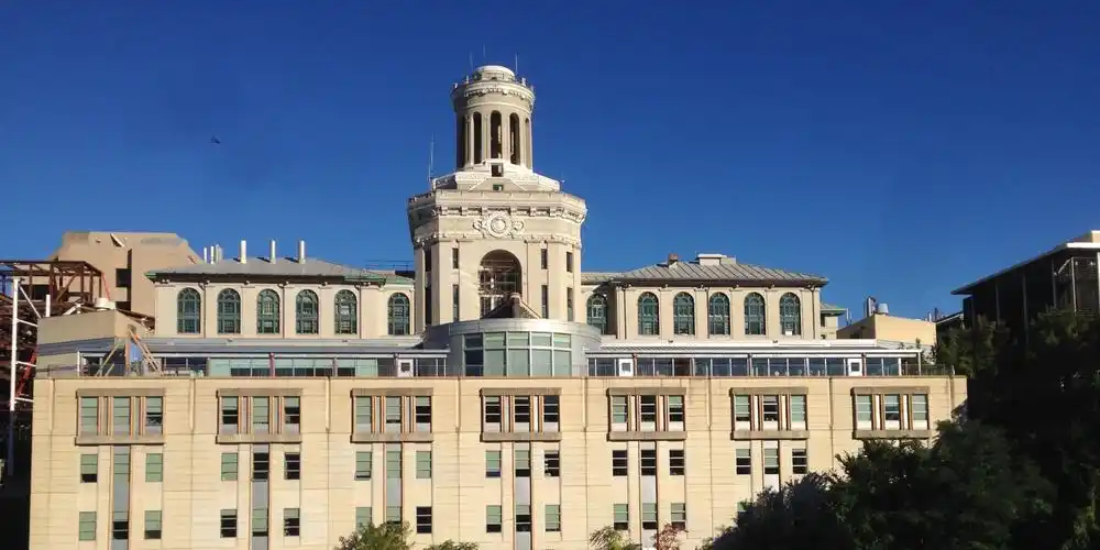p>卡内基梅隆大学(carnegie mellon university,简称cmu)坐落在美国