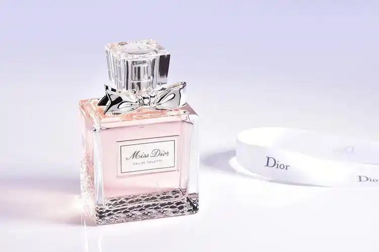 迪奥简约清新真我香水