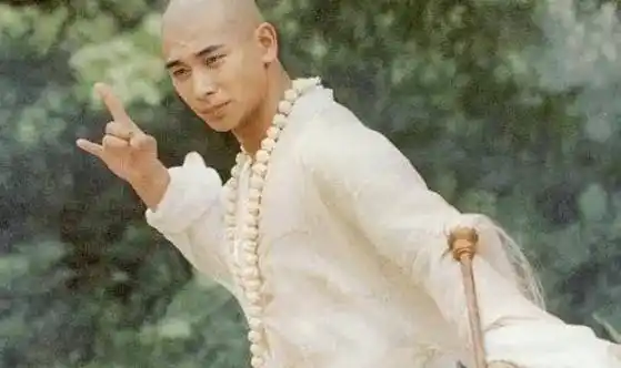 赵文卓版法海火了,《青蛇》这部豆瓣8.5的"佛经"再受关注!