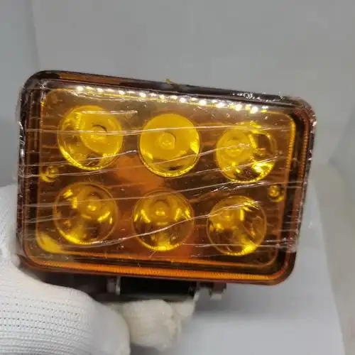 3寸24v拖拉机拖拉工程车灯倒车超亮12伏反光汽车灯泡