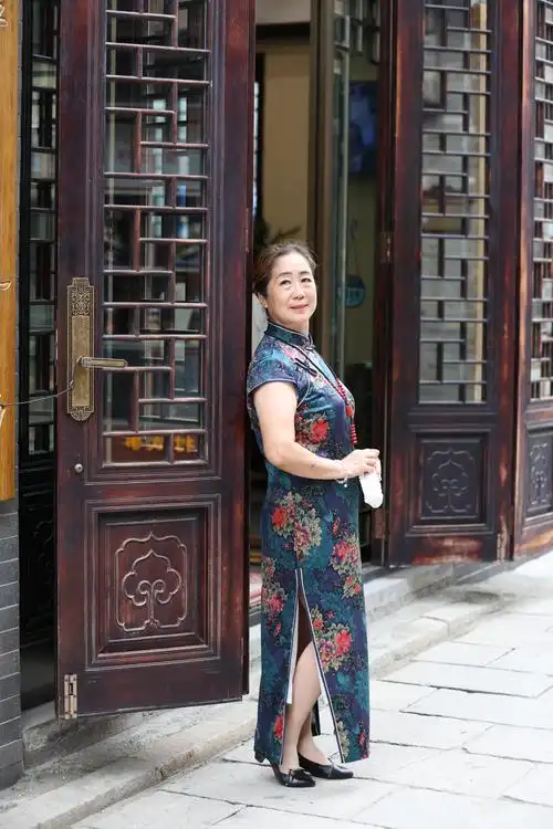 旗袍风韵 - 美篇