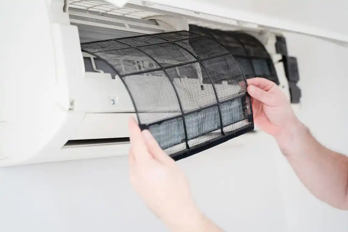 中央空调过滤网清洗方法分享,让你的空调恢复清新!