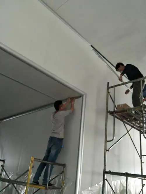 产品中心 >吴江彩钢板安装哪家好   9,板的比值向搭接,应按设计铺设