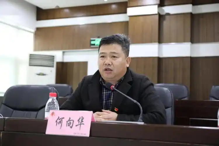 过节不脱节孝丰镇三会合一全力确保全镇人民过个幸福年