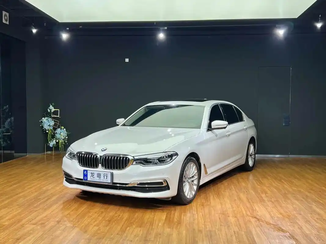 20款宝马5系.【车辆名称】2020款 宝马5系 530li - 抖音