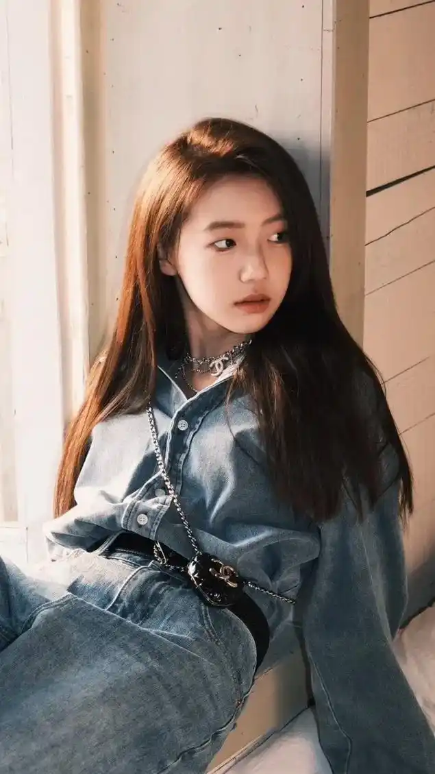 每天开心就会每天漂亮#林钰珊 #林钰珊记录簿 #氛围感 (图源