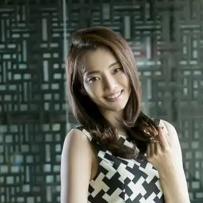 刘芊含个人资料 - 刘芊含身高/体重/年龄/图片 - 星爪时尚网