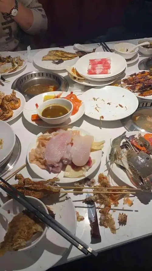 加餐海鲜自助(宝龙城店)-"沉迷于[1人食]自助,打卡第4家自助餐厅.