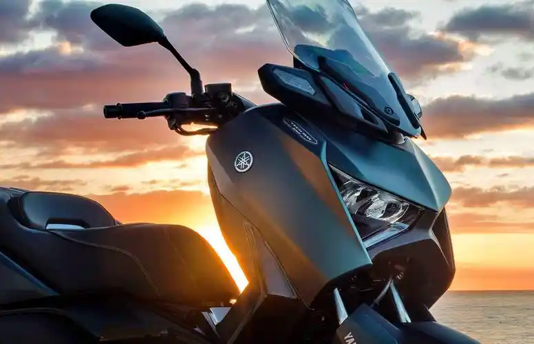 yamaha 2023 tech xmax300 豪华踏板