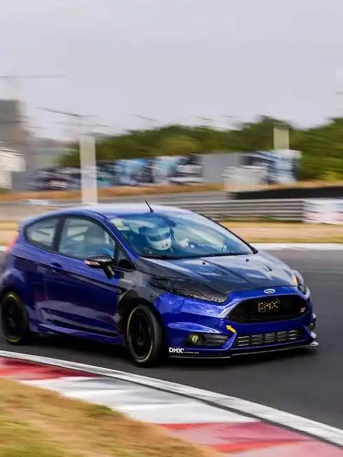 转让福特嘉年华st