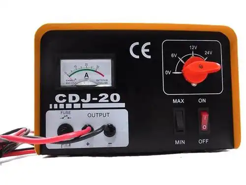 高性能バッテリー充电器 6v/12v/24v 急速充电机能付