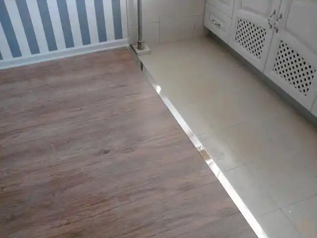 不想装别人家一样的门槛石现在流行这样设计门槛石都可以不要