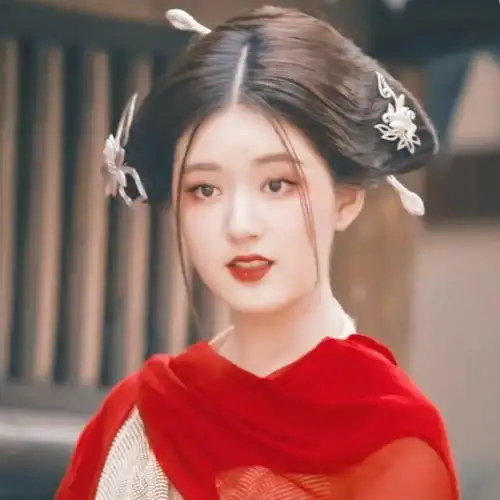 传闻中的陈芊芊赵露思