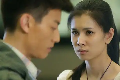 《国门英雄》正在央视一套黄金档火热播出,青年演员王笛在剧中饰演